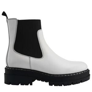 Marc Fisher Patrick Lug Sole Bootie Size 9 New